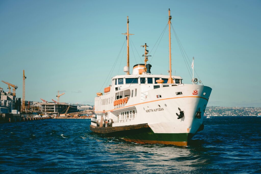 alquilar barco en menorca