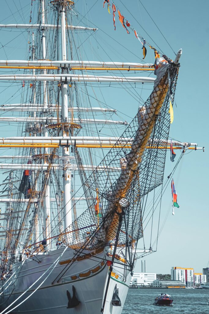 Barco enorme en Tenerife