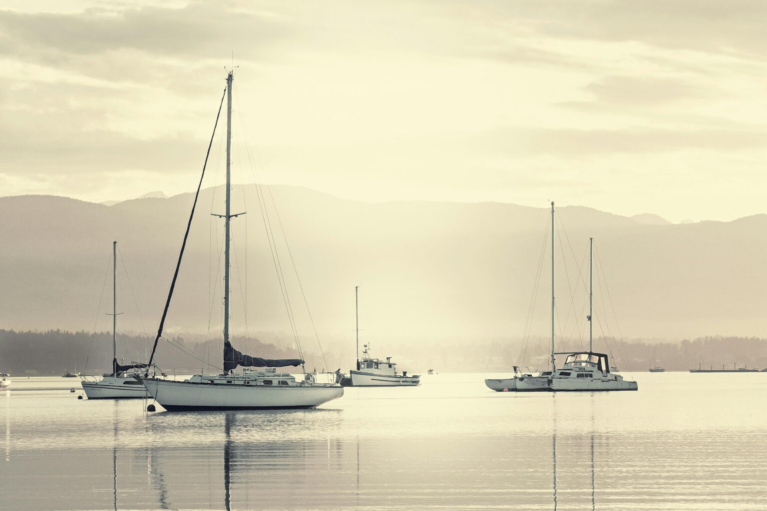 alquilar un barco en costa brava